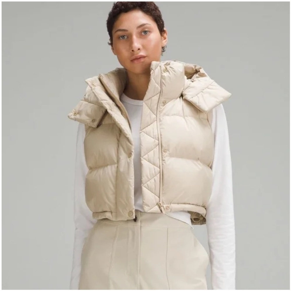 NWT - Wunder Under Puff Super Cropped Vest